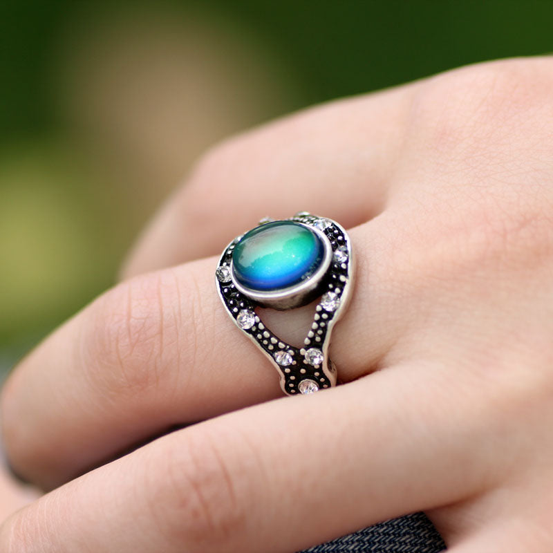 Handmade Mood Ring, Oval Shape Mood Stone Ring, Antique Silver Plated Ring, Emotion Feeling Changeable Ring,Mood Reading Ring for Women